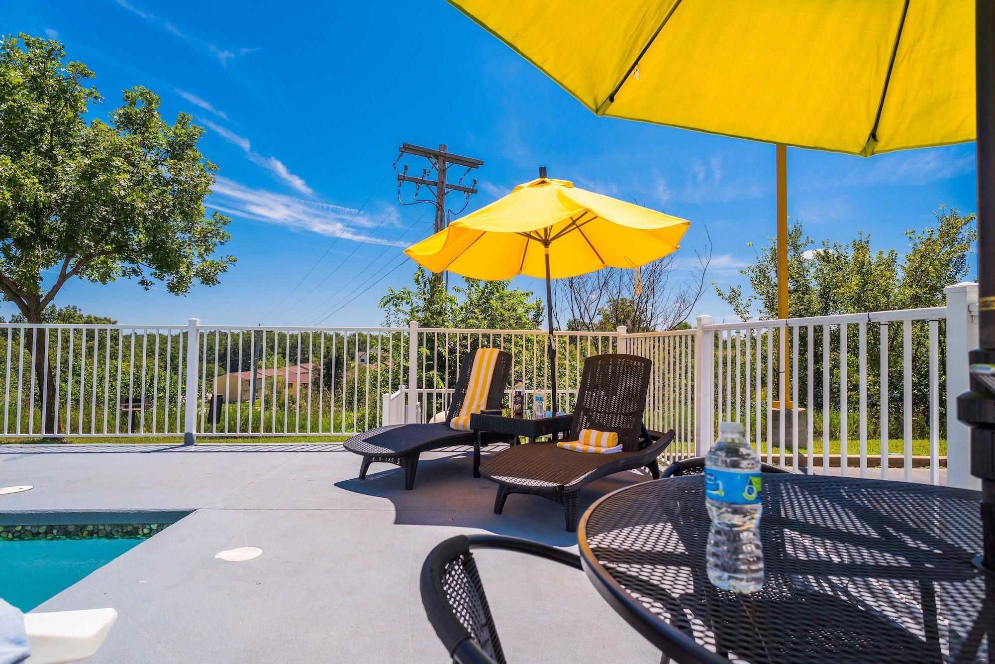 Studio Z, Ascend Hotel Collection Saint-Robert Exterior foto