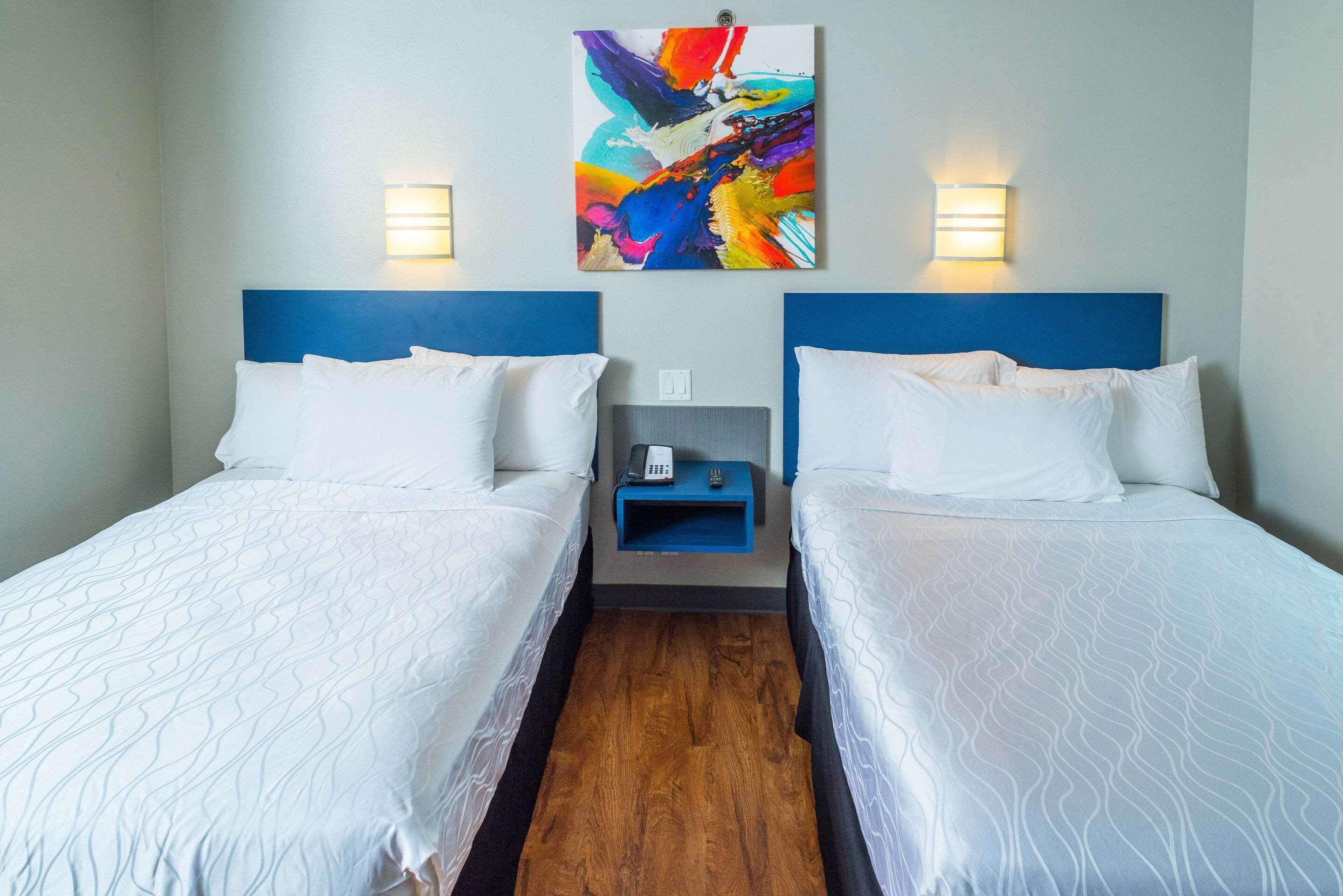 Studio Z, Ascend Hotel Collection Saint-Robert Exterior foto